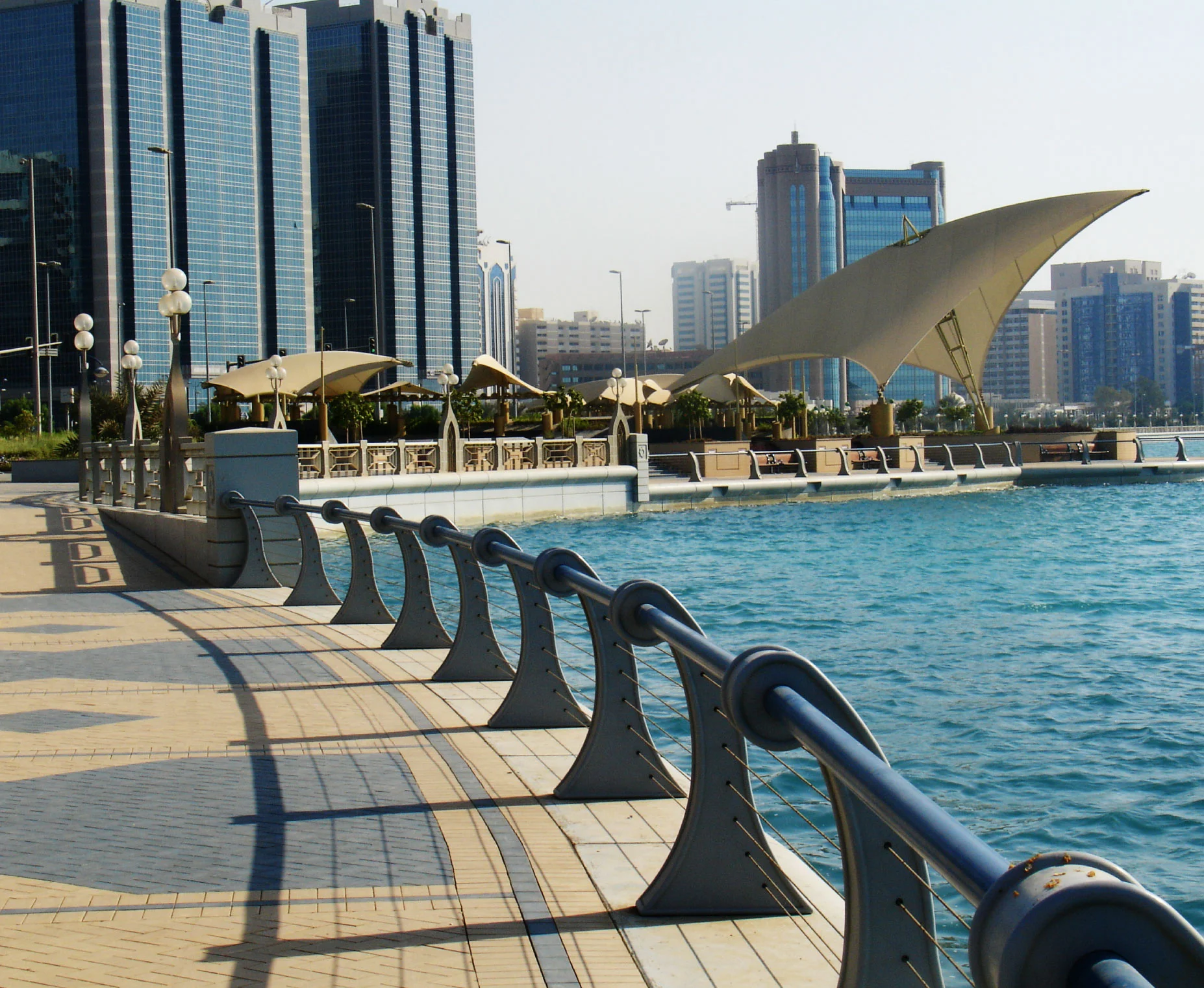 Abu Dhabi Corniche Waterfront
